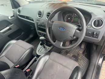 Ford Fusion 1.6 Zetec Climate 5dr