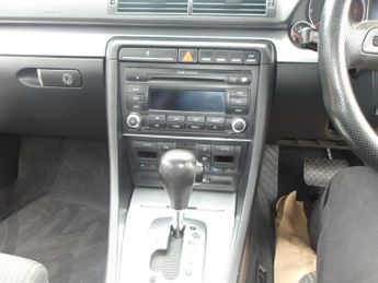 Audi A4 2.0 TDI S line CVT 4dr