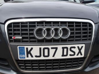 Audi A4 2.0 TDI S line CVT 4dr