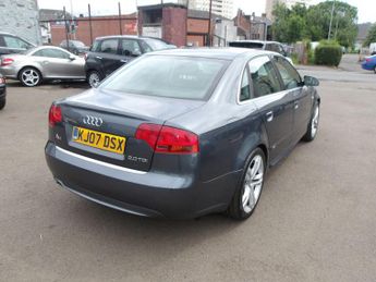 Audi A4 2.0 TDI S line CVT 4dr