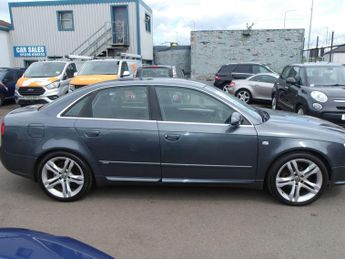 Audi A4 2.0 TDI S line CVT 4dr