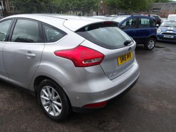 Ford Focus 1.0T EcoBoost Titanium Euro 6 (s/s) 5dr
