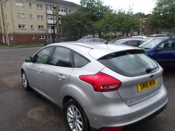 Ford Focus 1.0T EcoBoost Titanium Euro 6 (s/s) 5dr