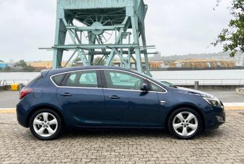 Vauxhall Astra 1.6 16v SRi Hatchback 5dr Petrol Auto Euro 5 (115 ps)