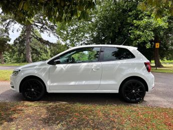 Volkswagen Polo 1.2 TSI BlueMotion Tech SE Design Euro 6 (s/s) 3dr