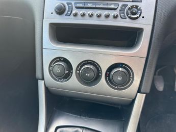 Peugeot 308 1.6 VTi Sport 5dr