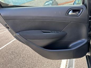 Peugeot 308 1.6 VTi Sport 5dr
