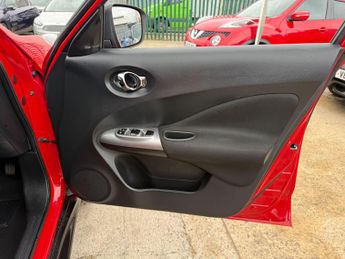 Nissan Juke 1.2 DIG-T Acenta Euro 6 (s/s) 5dr