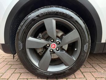 Jaguar E-PACE 2.0 D180 S Auto AWD Euro 6 (s/s) 5dr