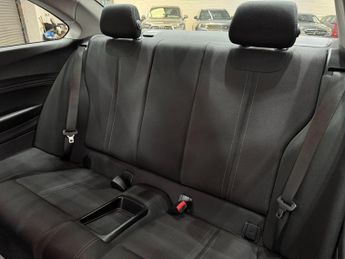 BMW 2 Series 2.0 218d Sport Auto Euro 6 (s/s) 2dr