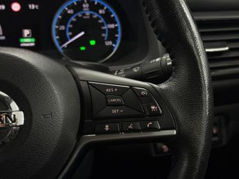 Nissan Leaf 40kWh N-Connecta Auto 5dr