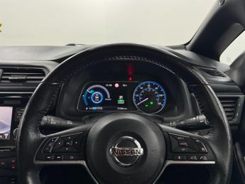 Nissan Leaf 40kWh N-Connecta Auto 5dr