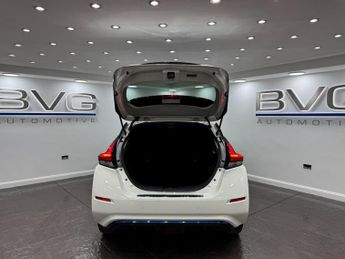 Nissan Leaf 40kWh N-Connecta Auto 5dr