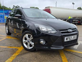 Ford Focus 1.6 Zetec Powershift Euro 5 5dr