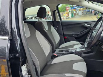Ford Focus 1.6 Zetec Powershift Euro 5 5dr