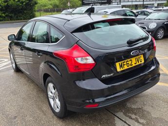 Ford Focus 1.6 Zetec Powershift Euro 5 5dr