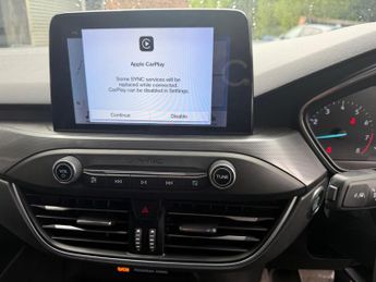 Ford Focus 1.0T EcoBoost Titanium X Auto Euro 6 (s/s) 5dr