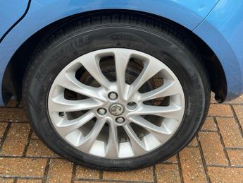 Vauxhall Corsa 1.4i SE Auto Euro 6 5dr