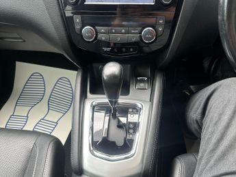 Nissan Qashqai 1.6 dCi Tekna XTRON 2WD Euro 6 (s/s) 5dr