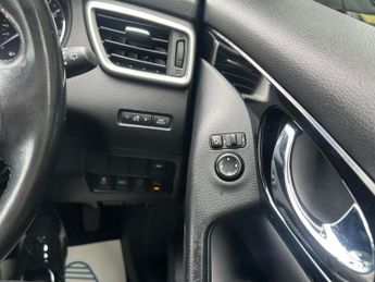 Nissan Qashqai 1.6 dCi Tekna XTRON 2WD Euro 6 (s/s) 5dr