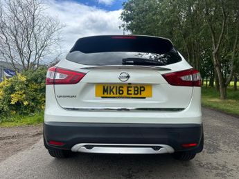 Nissan Qashqai 1.6 dCi Tekna XTRON 2WD Euro 6 (s/s) 5dr