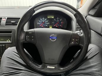 Volvo S40 2.0D R-Design Powershift Euro 4 4dr