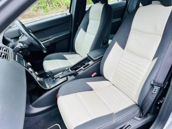 Volvo S40 2.0D R-Design Powershift Euro 4 4dr