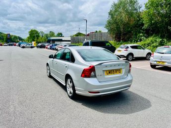 Volvo S40 2.0D R-Design Powershift Euro 4 4dr