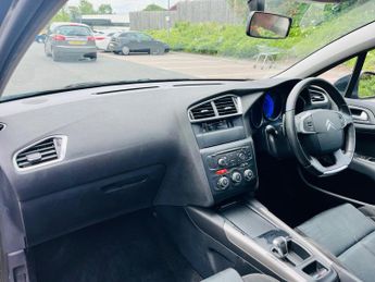 Citroen C4 1.6 e-HDi Airdream VTR+ EGS6 Euro 5 (s/s) 5dr