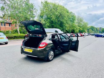 Citroen C4 1.6 e-HDi Airdream VTR+ EGS6 Euro 5 (s/s) 5dr