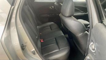 Nissan Juke 1.6 Tekna XTRON Euro 5 5dr