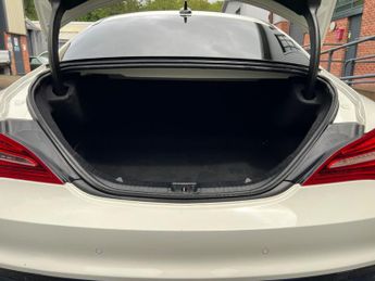 Mercedes-Benz CLA 2.1 CLA220d AMG Line Coupe 7G-DCT 4MATIC Euro 6 (s/s) 4dr