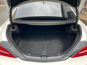 Mercedes-Benz CLA 2.1 CLA220d AMG Line Coupe 7G-DCT 4MATIC Euro 6 (s/s) 4dr