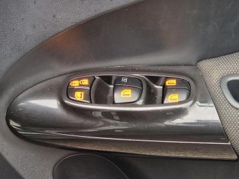 Nissan Juke 1.6 N-Connecta XTRON Euro 6 5dr