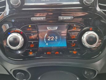 Nissan Juke 1.6 N-Connecta XTRON Euro 6 5dr