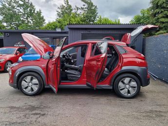 Hyundai KONA 64kWh Premium SE Auto 5dr (7kW Charger)