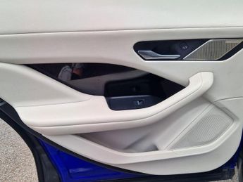 Jaguar I-PACE 400 90kWh SE Auto 4WD 5dr