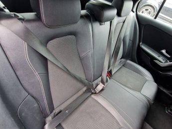Mercedes-Benz A Class 1.5 A180d Sport 7G-DCT Euro 6 (s/s) 5dr