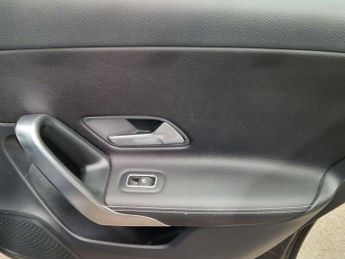Mercedes-Benz A Class 1.5 A180d Sport 7G-DCT Euro 6 (s/s) 5dr