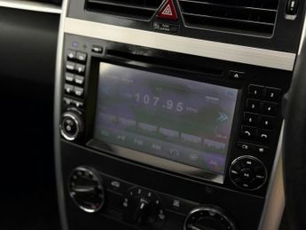 Mercedes-Benz B Class 2.0 B200 SE CVT 5dr