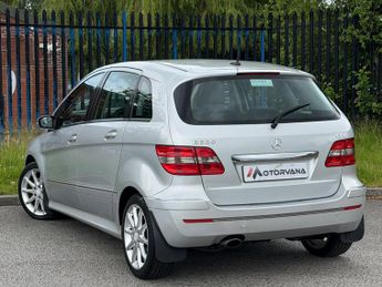 Mercedes-Benz B Class 2.0 B200 SE CVT 5dr