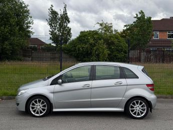 Mercedes-Benz B Class 2.0 B200 SE CVT 5dr