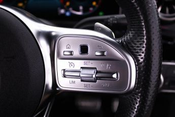 Mercedes-Benz CLA 2.0 CLA220 AMG Line (Premium Plus) Coupe 7G-DCT Euro 6 (s/s) 4dr