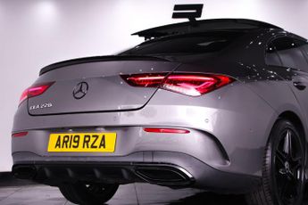 Mercedes-Benz CLA 2.0 CLA220 AMG Line (Premium Plus) Coupe 7G-DCT Euro 6 (s/s) 4dr