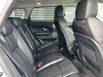 Land Rover RANGE ROVER EVOQUE 2.0 Range Rover Evoque SE Tech TD4 Auto 4WD 5dr