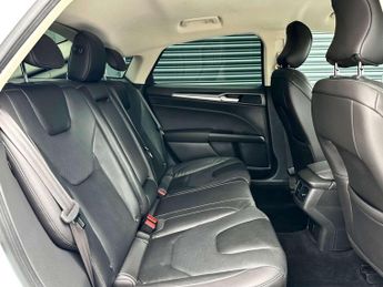 Ford MONDEO 2.0 Mondeo Titanium TDCi Auto 5dr