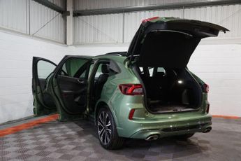 Ford Kuga 2.5 Duratec 14.4kWh ST-Line X CVT Euro 6 (s/s) 5dr