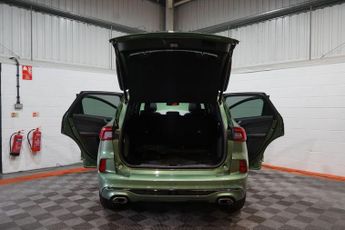 Ford Kuga 2.5 Duratec 14.4kWh ST-Line X CVT Euro 6 (s/s) 5dr