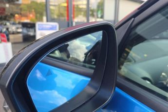 Nissan Juke 1.0 DiG-T Tekna 5dr DCT