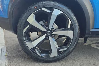 Nissan Juke 1.0 DiG-T Tekna 5dr DCT
